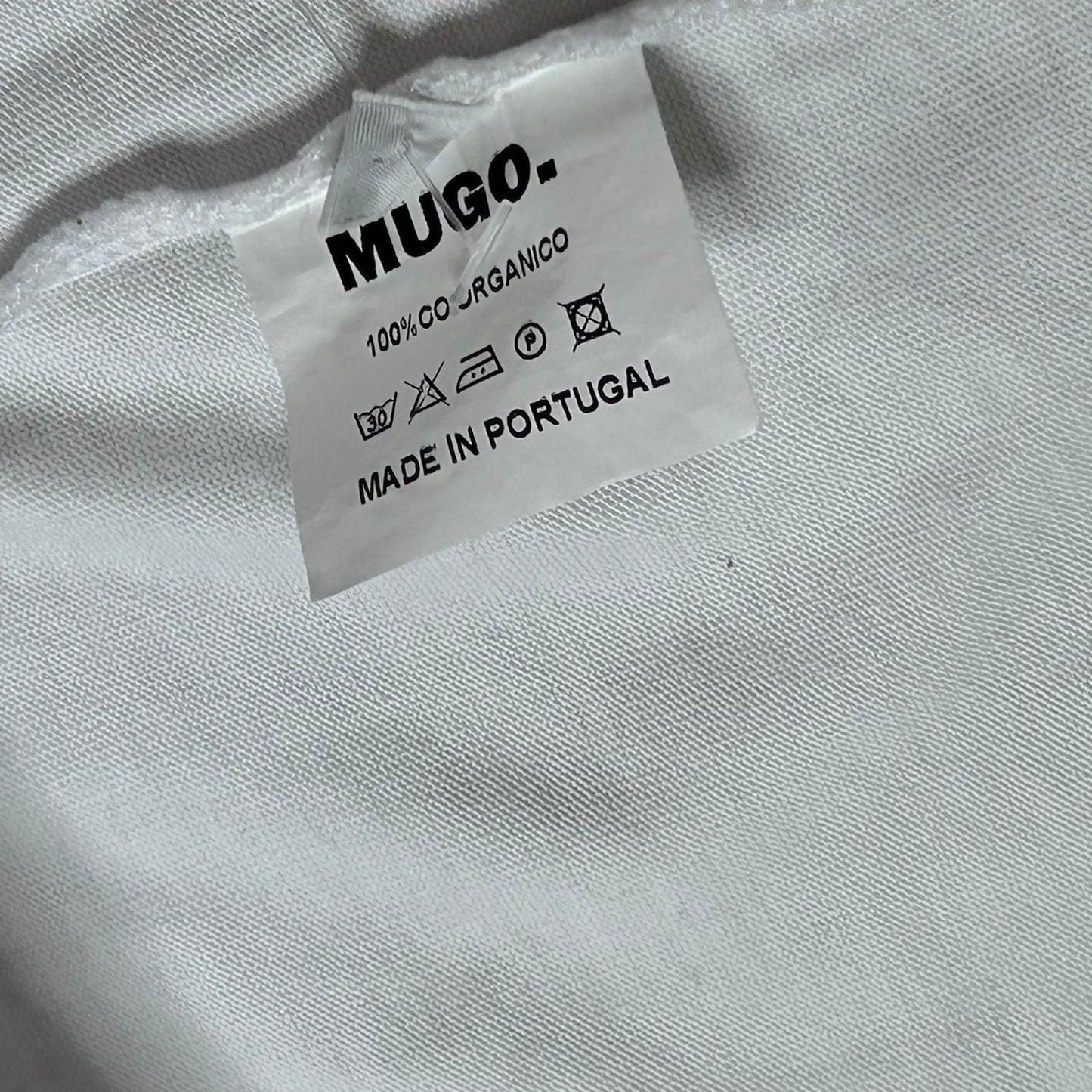 Secondhand white cotton Mugo Department T-Shirt with Print 