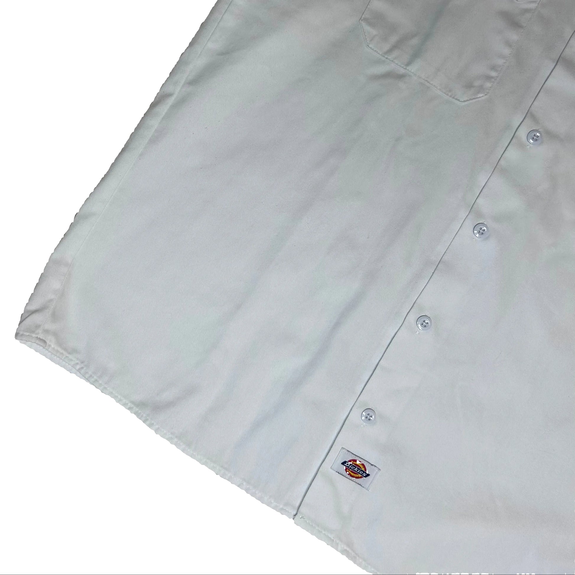 Secondhand white Dickies Shirt with Short Sleeves 