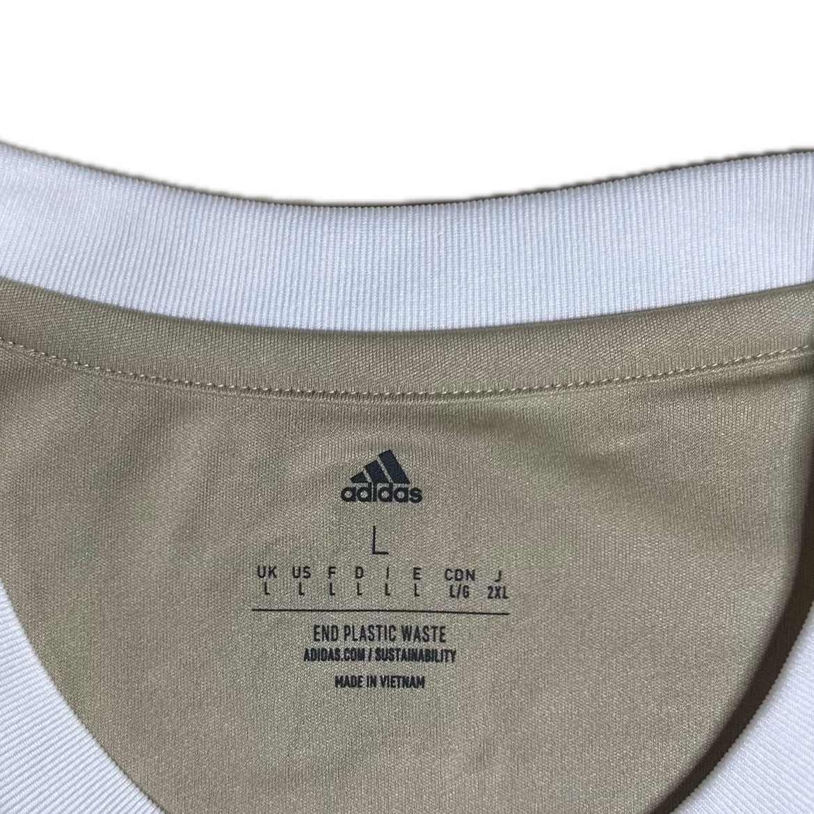Secondhand beige Adidas x Daily Paper Ajax Jersey