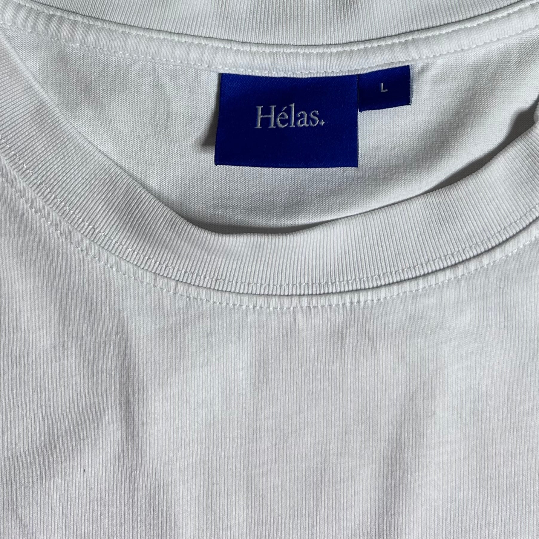 Secondhand white cotton Hélas T-Shirt with colorful print 