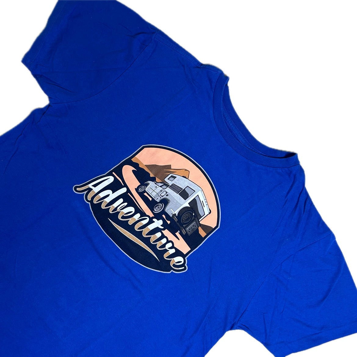 Secondhand blue cotton T-Shirt with colorful print 