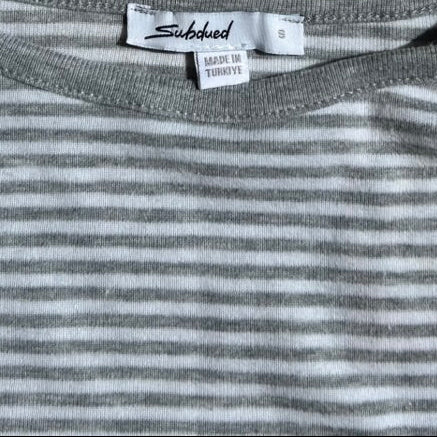 Secondhand white and grey striped cotton Subued Top 