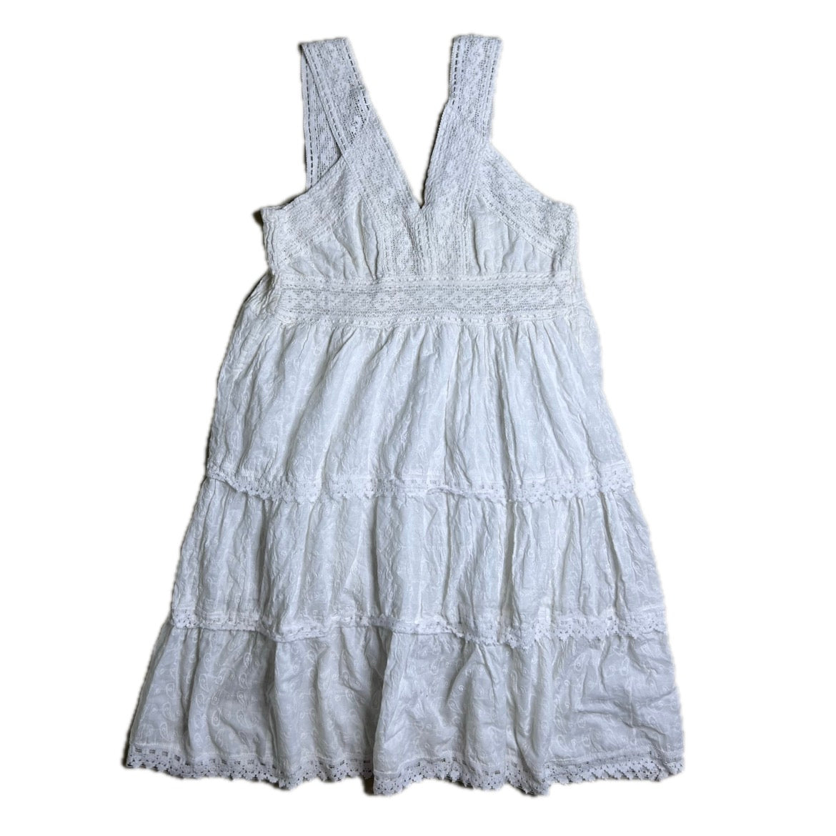 Vintage white cute Dress with lace and embroidery 