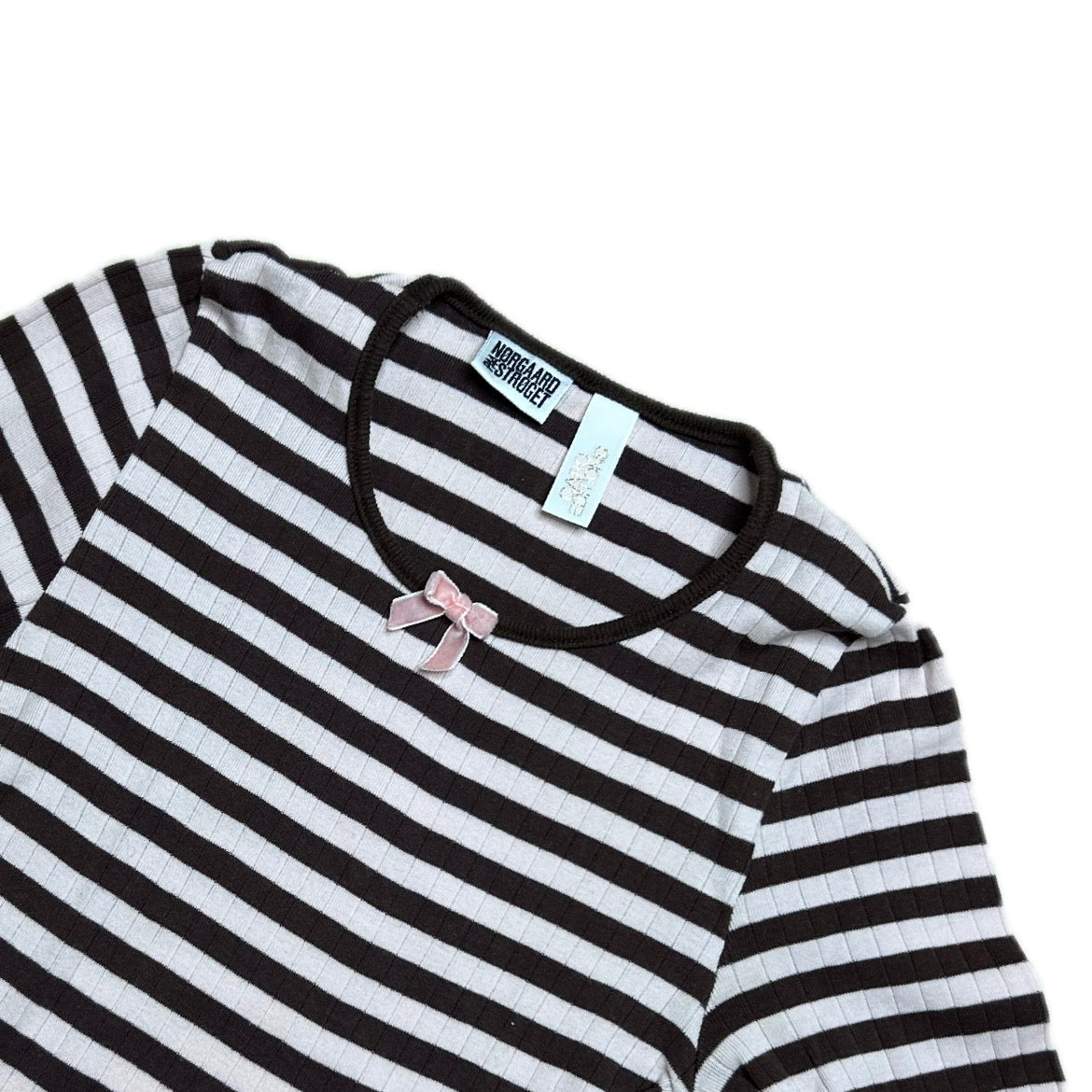 Secondhand light pink and brown striped cotton Mads Norgaard x Caro Editions Lomgsleeve with bow