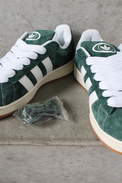 Secondhand green and white Adidas Campus 00s Sneakers