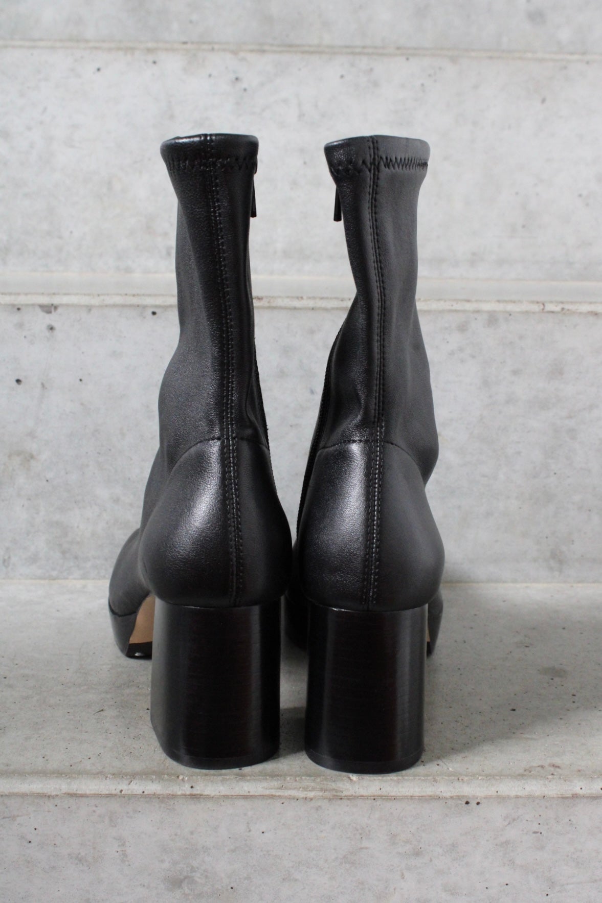 Secondhand black leather & Other Stories Boots 