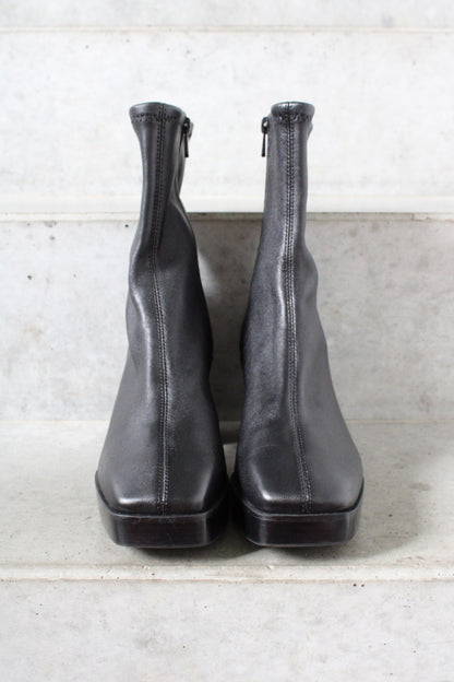 Secondhand black leather & Other Stories Boots 