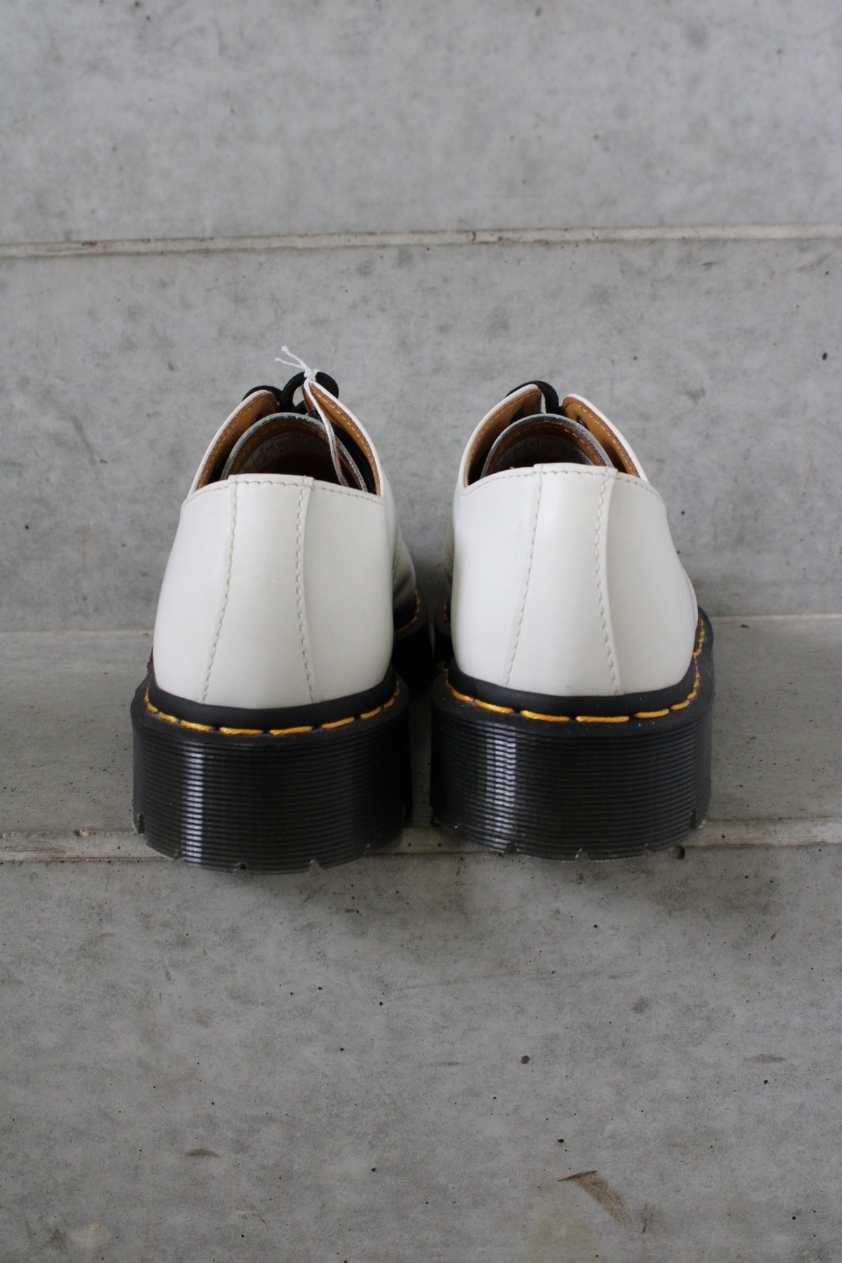 Secondhand white leather Dr. Martens 1461 Bex Shoes 